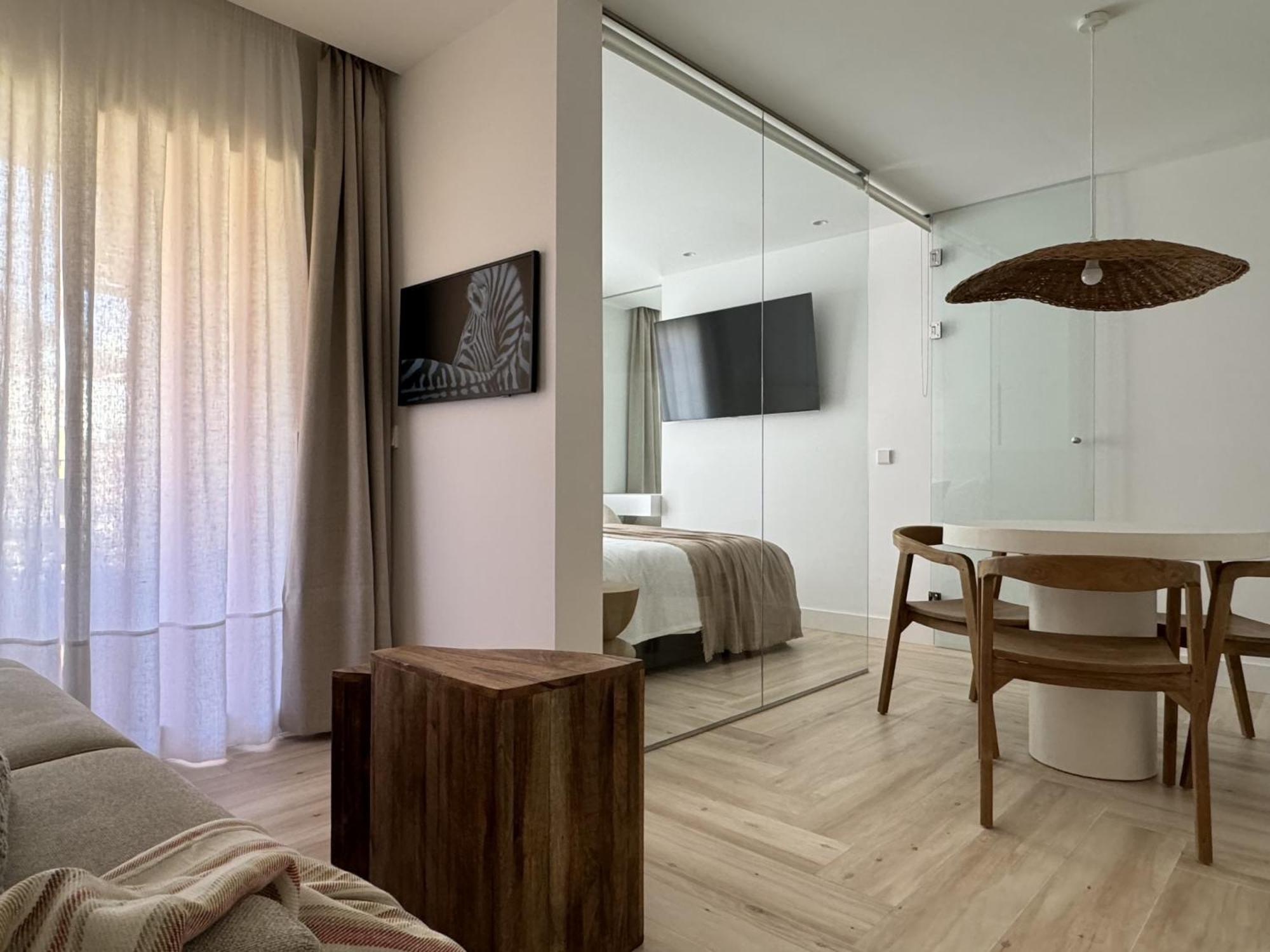 Apto Boutique En La Malagueta มาลากา ภายนอก รูปภาพ
